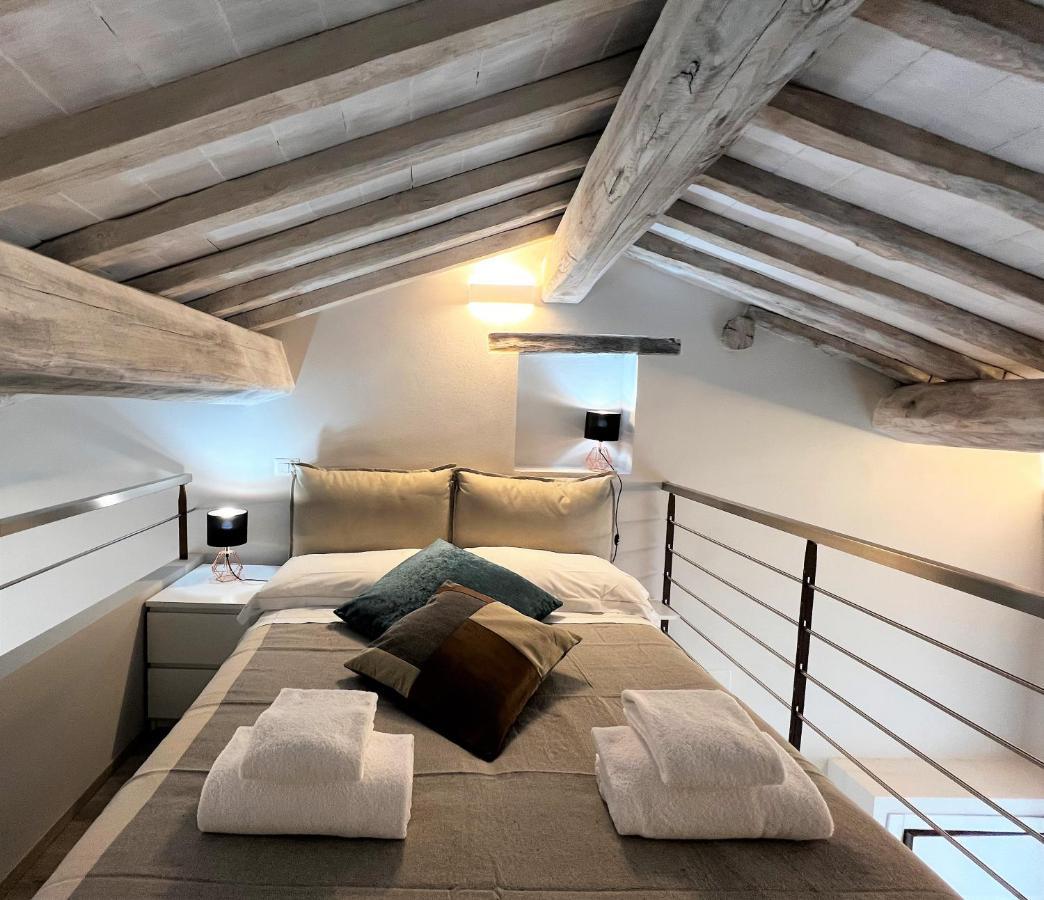 Kami-Central Beautiful Apartment Over The Roofs Siena Exterior photo