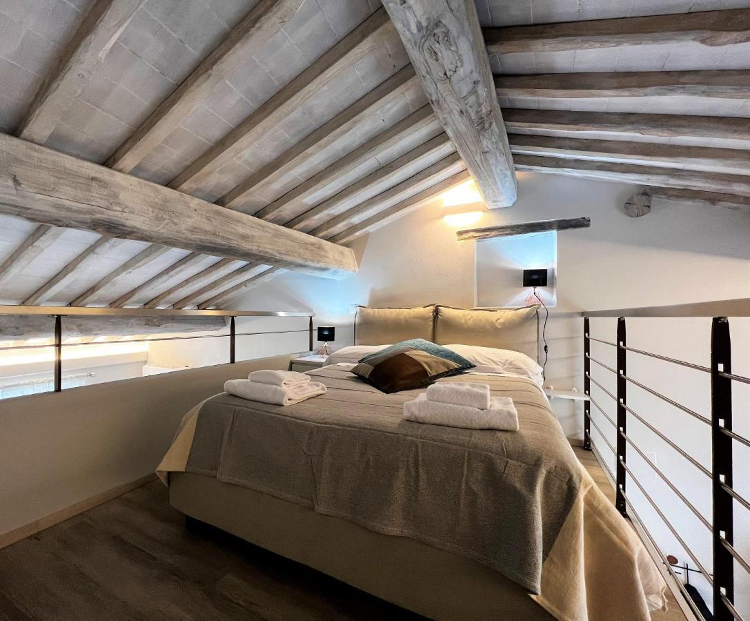 Kami-Central Beautiful Apartment Over The Roofs Siena Exterior photo